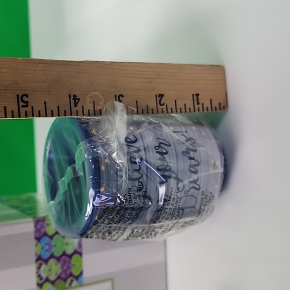 NEW, Lot of 2 Scentsy, Believe in your dreams Warmer and Bubblegum Scentsy Bar - Picture 11 of 11